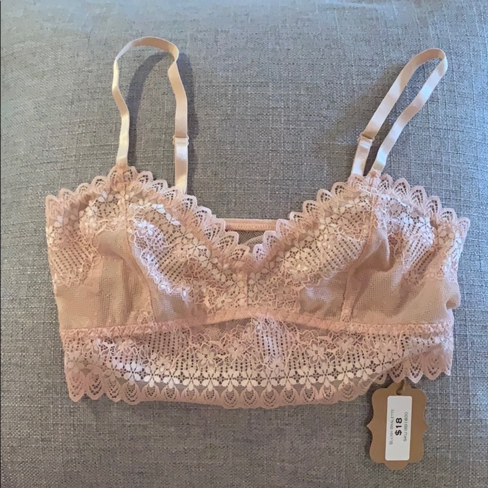 Adjustable bralette